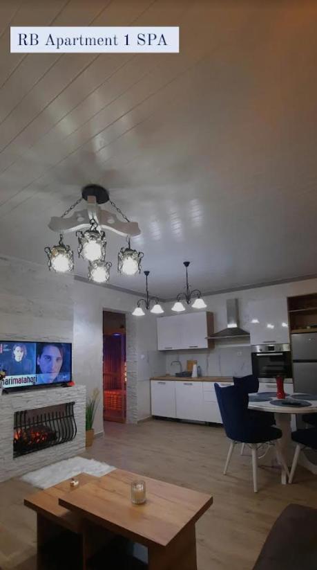 Rb Apartment 1 ปาลิช ภายนอก รูปภาพ
