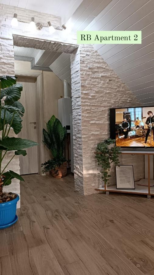 Rb Apartment 1 ปาลิช ภายนอก รูปภาพ